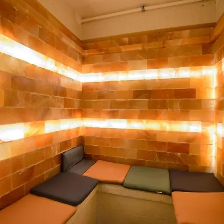 Illaberek Panzio 게스트하우스 4*