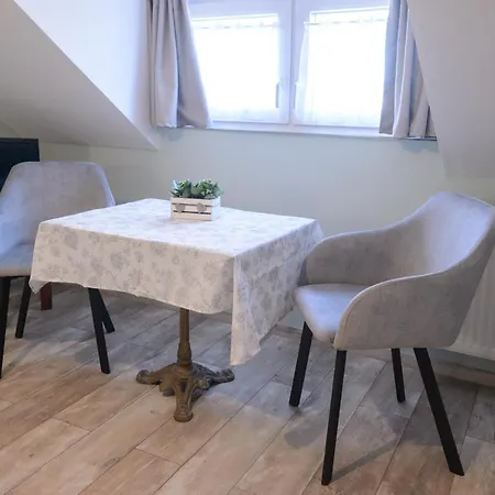 Illaberek Panzió Eger