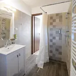 Illaberek Panzio 4*