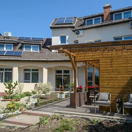 Guest house Illaberek Panzio