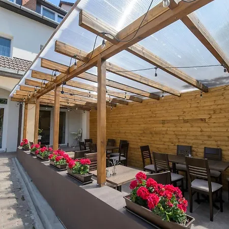 Gasthuis Illaberek Panzio 4*
