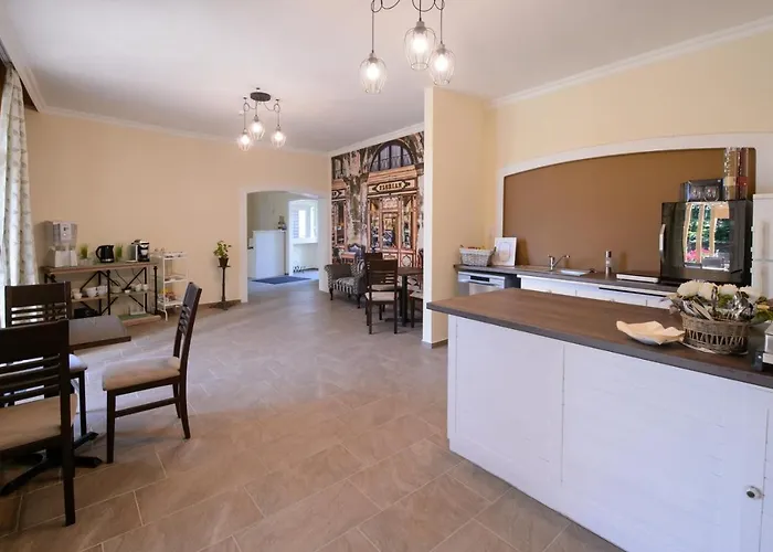 Illaberek Panzio Maison d'hôtes 4*