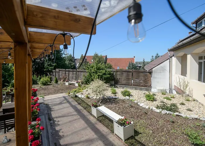 Illaberek Panzio Maison d'hôtes 4*